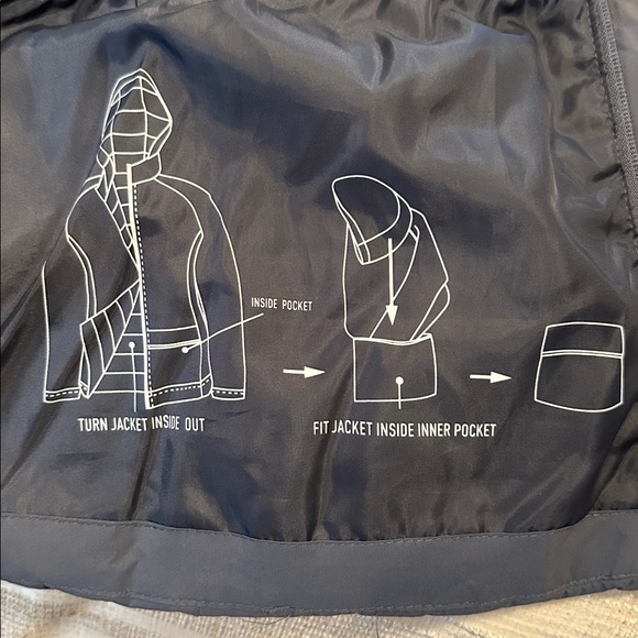 Time & Tru Women's Puffer Jacket - Picture 4 of 5